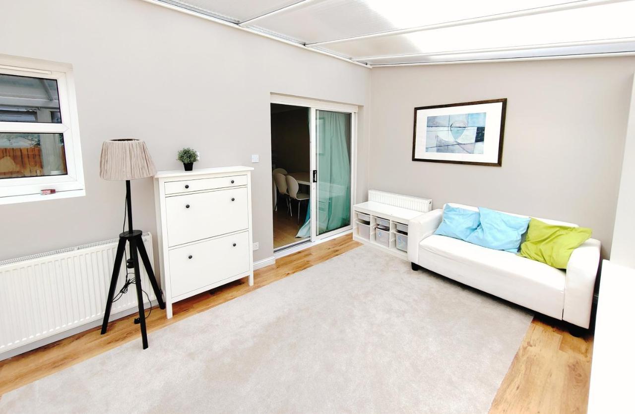 Modern And Spacious Double&King Bedrooms Both With Private Bathrooms Эдинбург Экстерьер фото