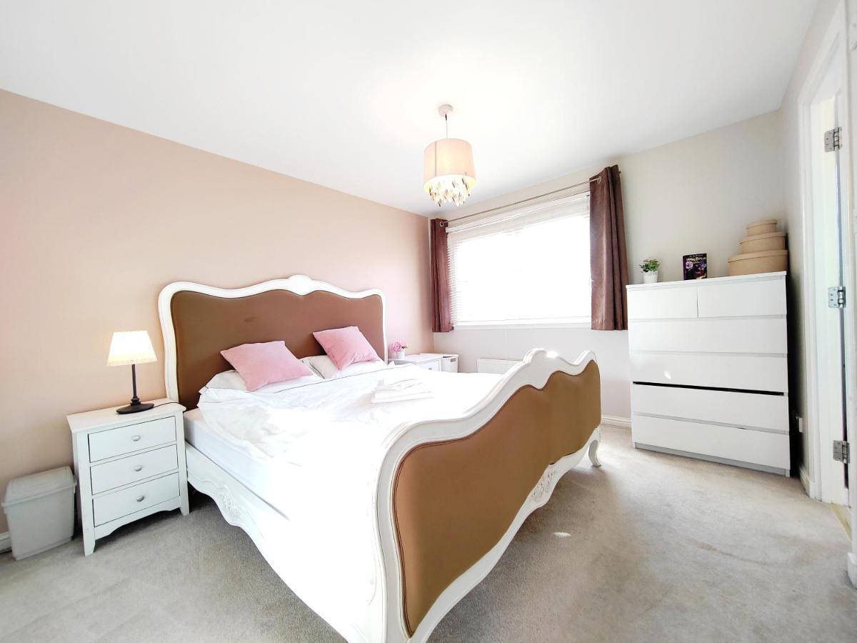 Modern And Spacious Double&King Bedrooms Both With Private Bathrooms Эдинбург Экстерьер фото